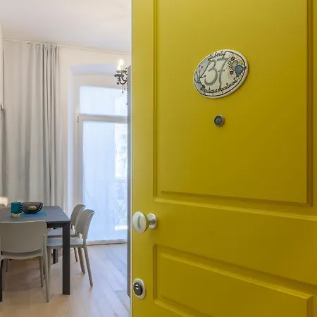 Liberty 37 Boutique Trieste